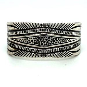 Rare Ron Bedonie Hand Engraved Signature Heavy Sterling Silver Cuff 70.3g